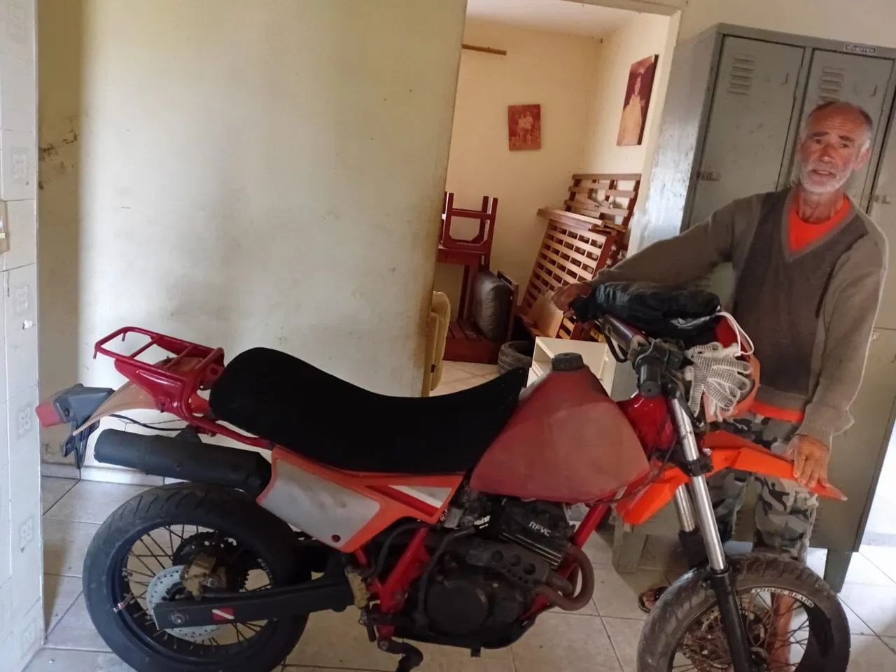 XLX 250 R parada  - Foto 2