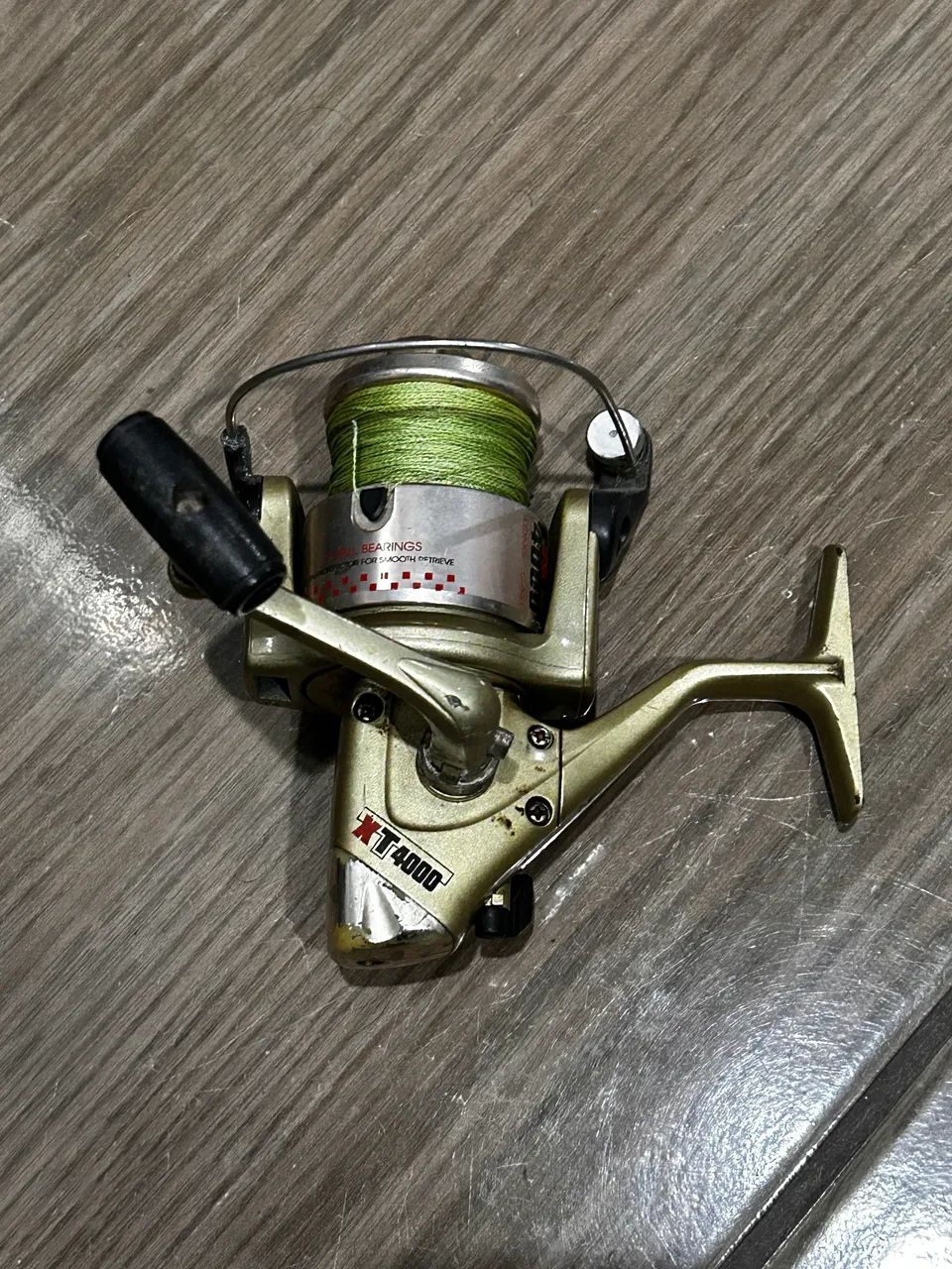 Molinetes de pesca XT 4000 e XT 2000