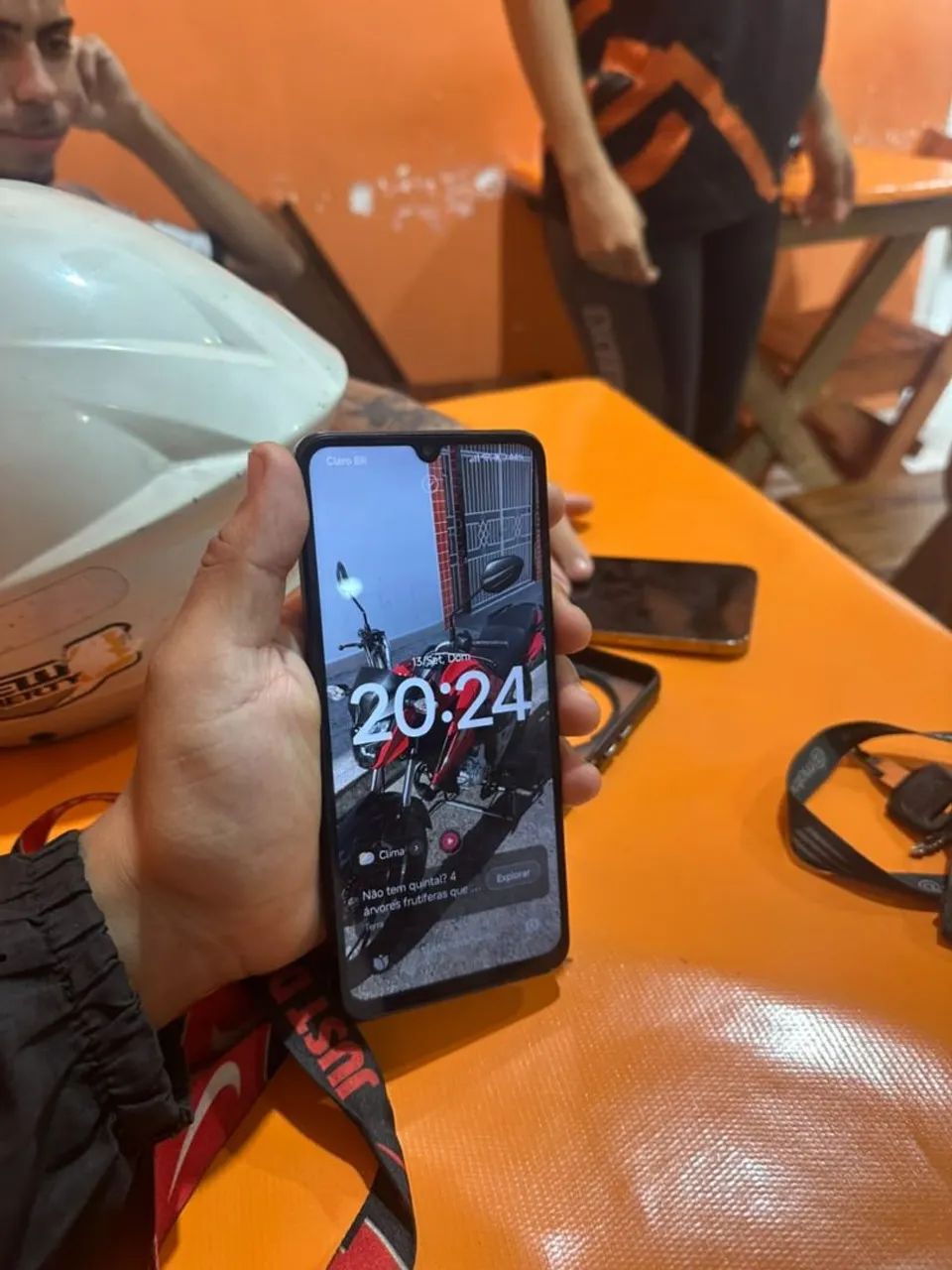 Poco c75 - Foto 2