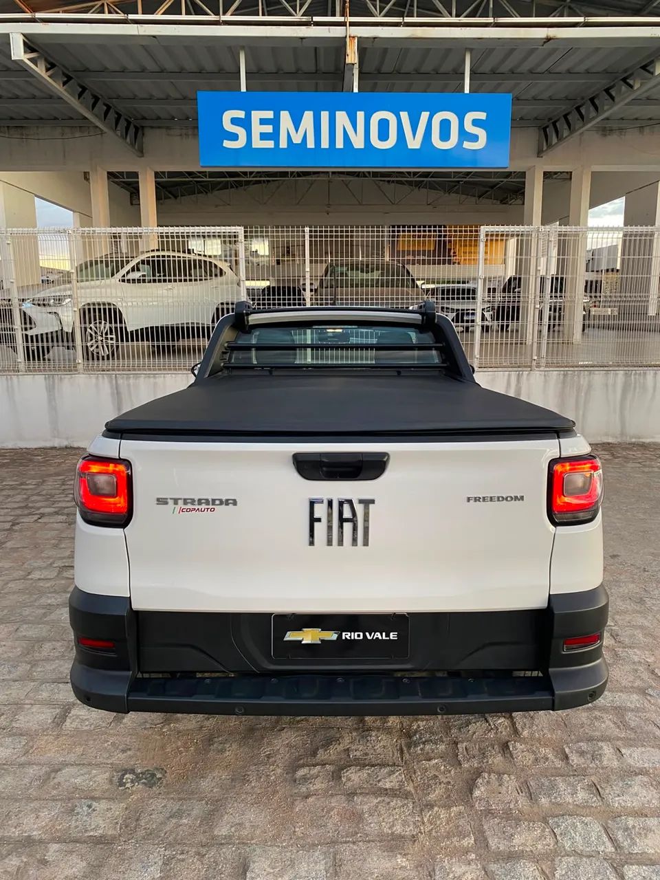 Fiat Strada Freedom 1.3 Flex 8V CS Plus 2023 - Foto 5