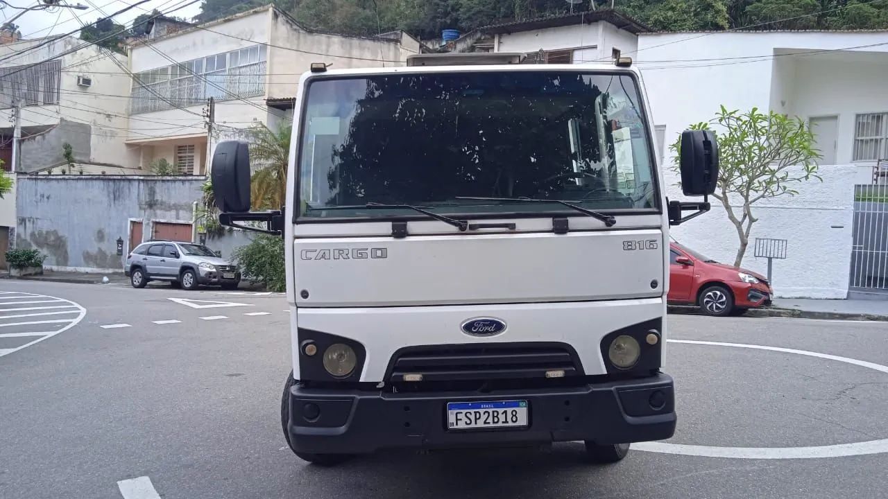 Ford cargo 816 2014 cabine dupla
