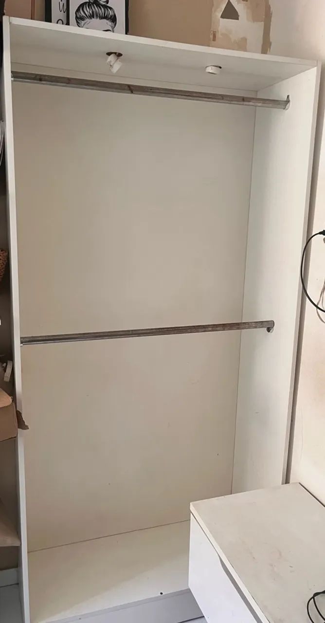 Guardar roupa closet 