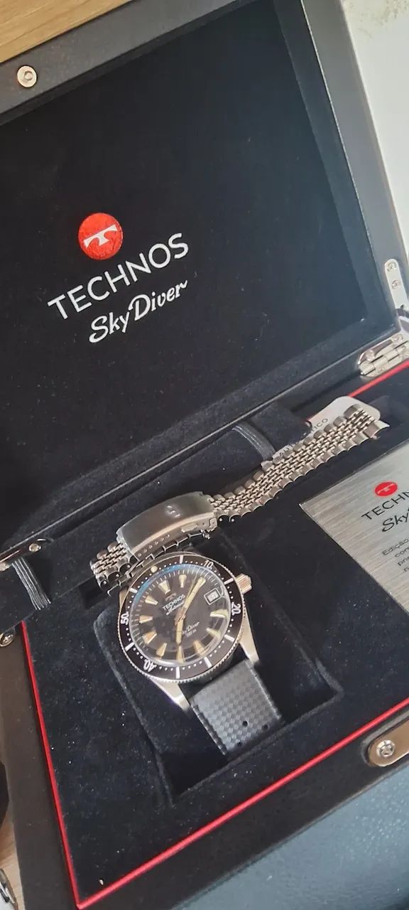 Technos Skydiver Automático 500M Edição Limitada