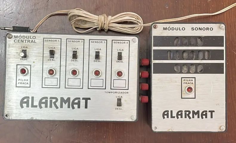Central de Alarme Antiga - ALARMAT