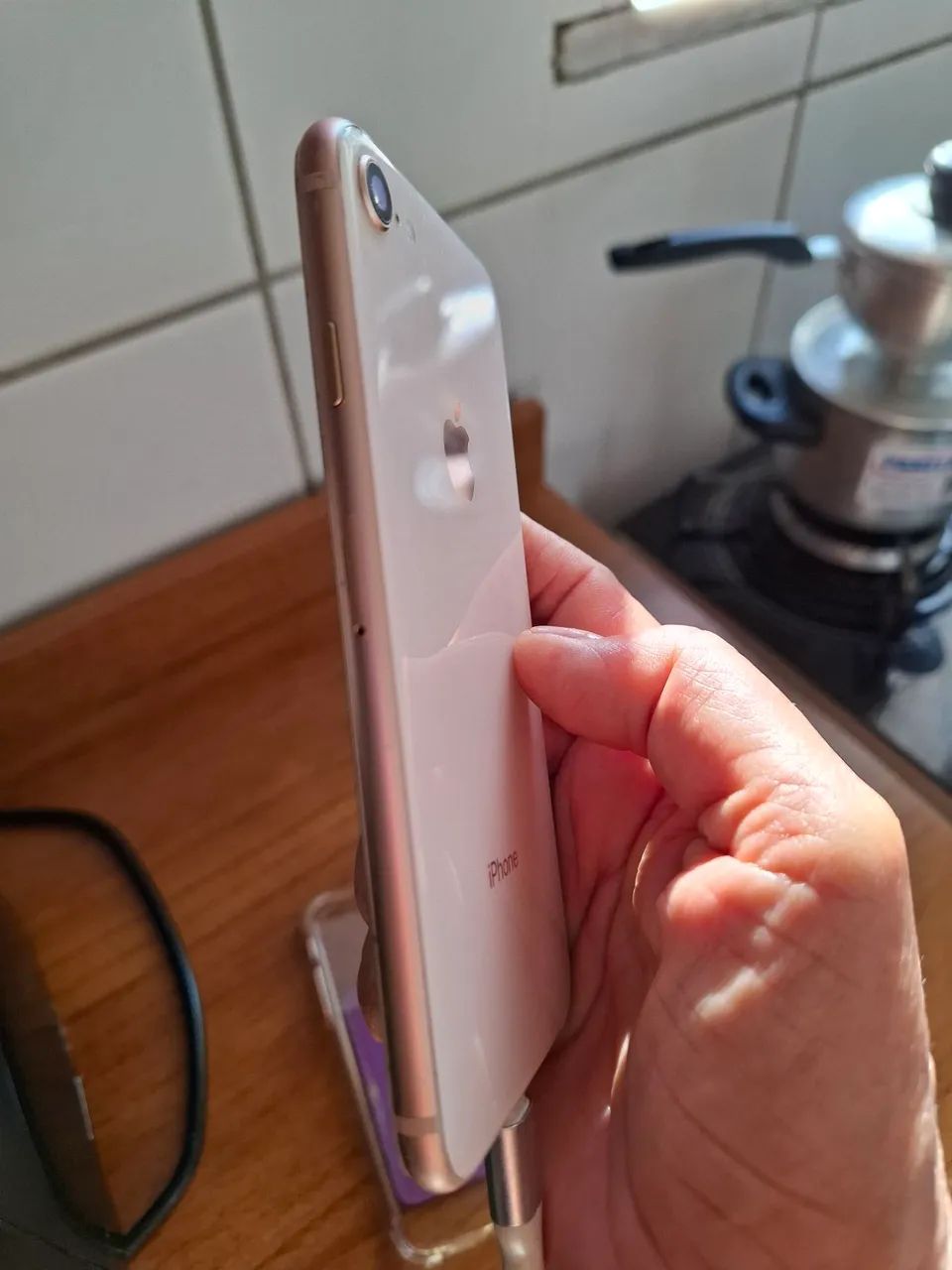 Vendo celular iphone 8 - Foto 4