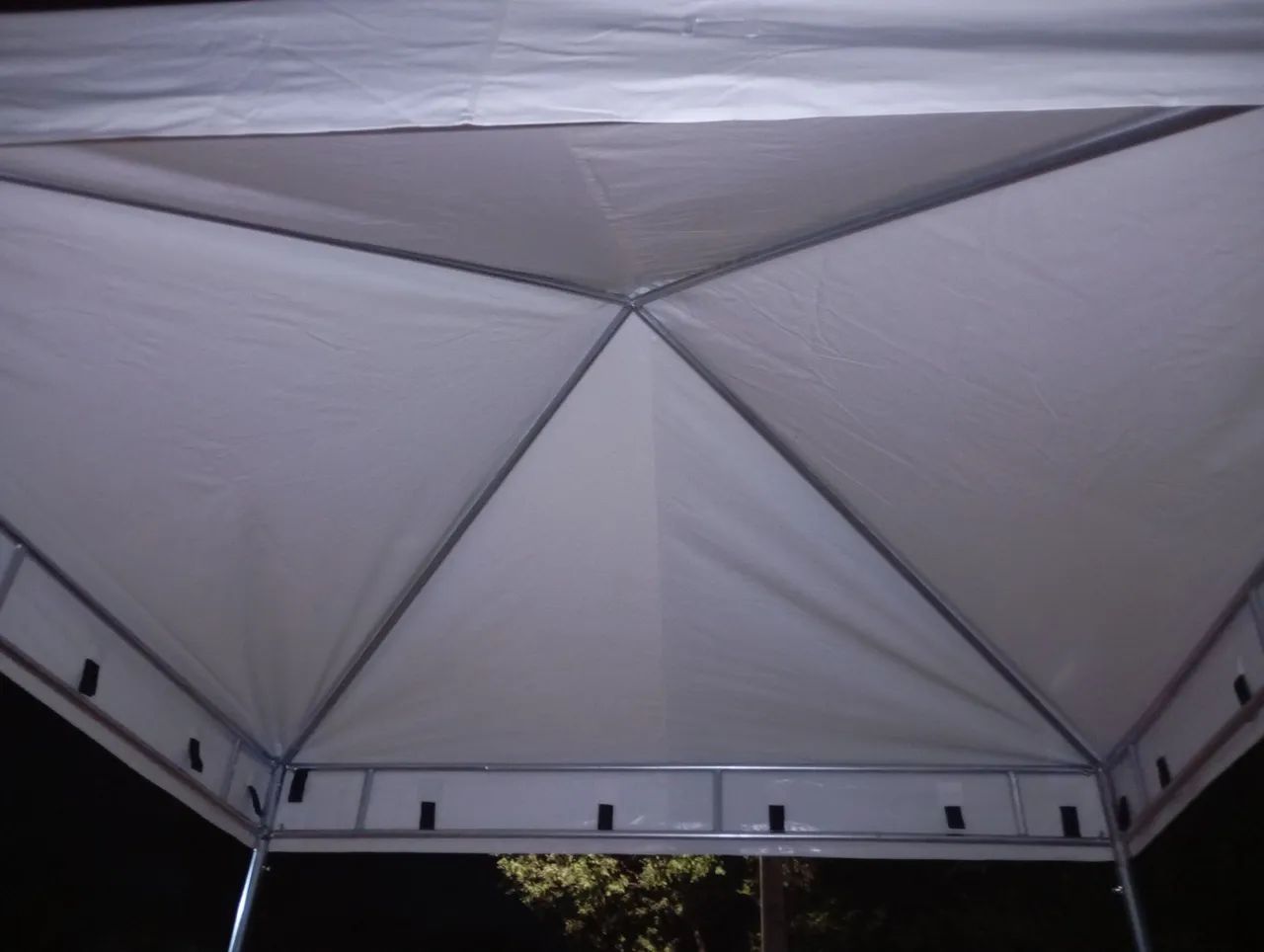 TENDA PIRAMIDAL 3x3 À VENDA!  - Foto 2