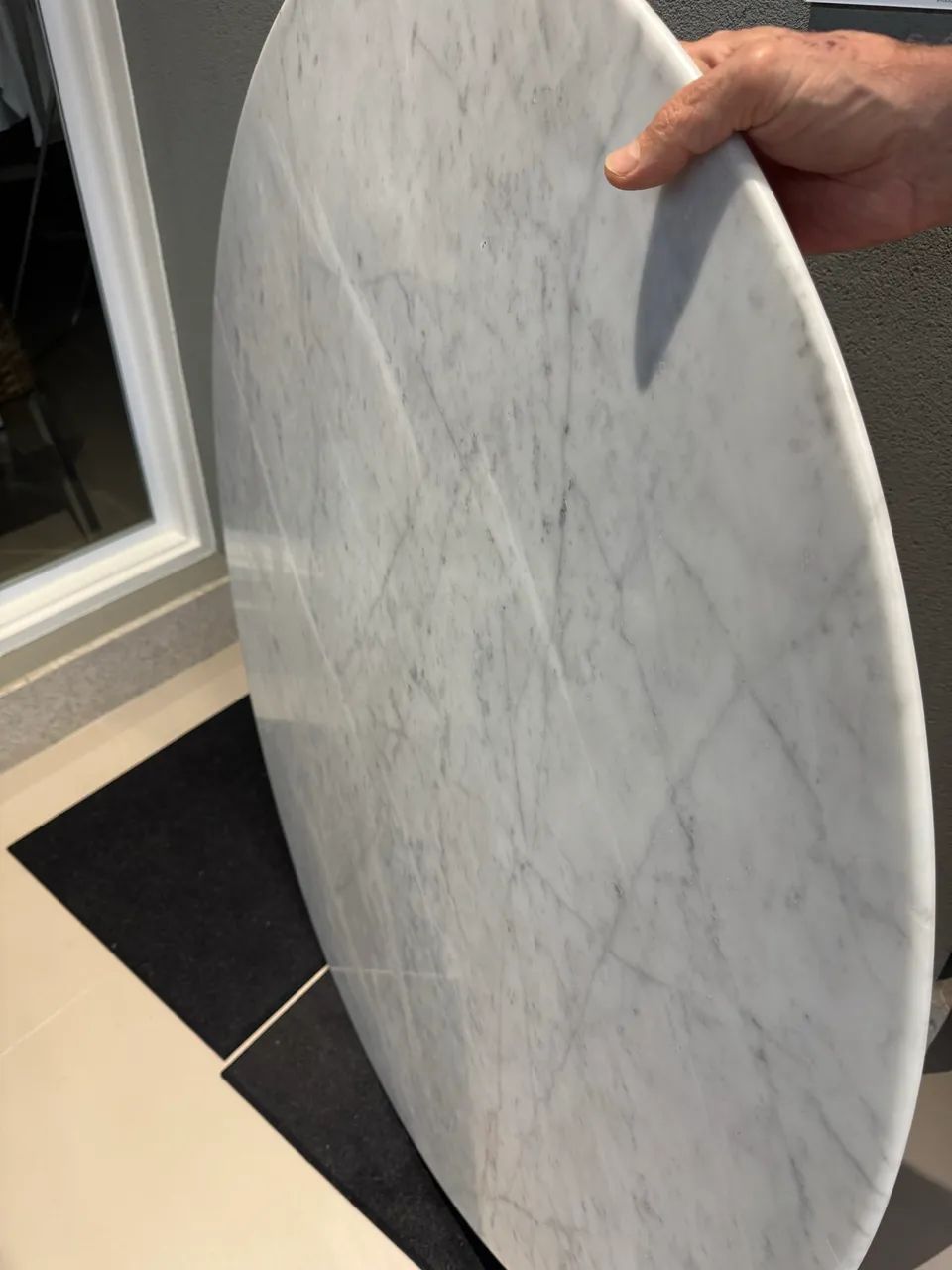 Tampo de mesa circular em mármore - 1,10 m