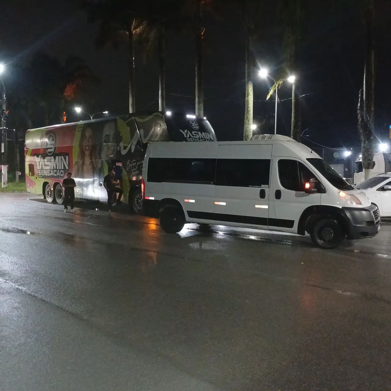 Van para fretes ou aluguel. 