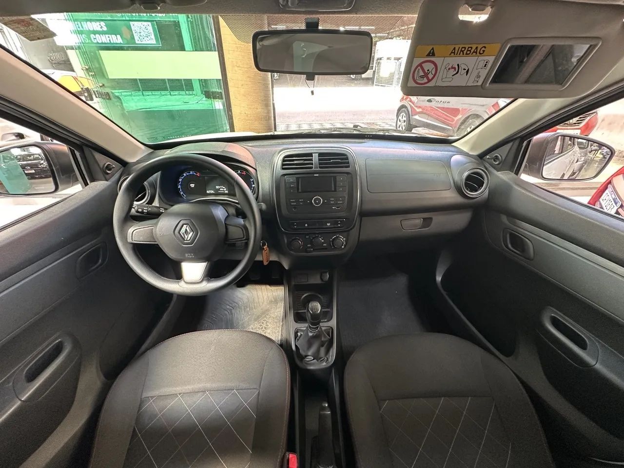 Renault Kwid 1.0 Zen 2023 - Foto 4