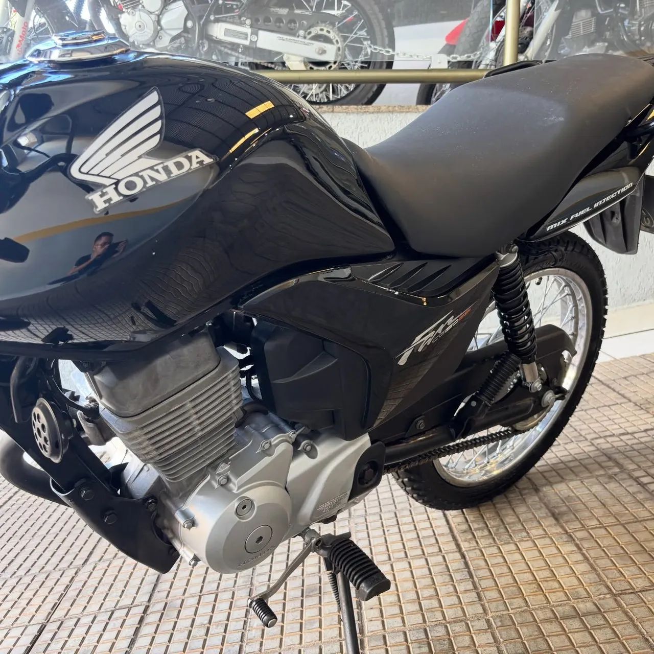 Fan 150 2011 - Foto 4