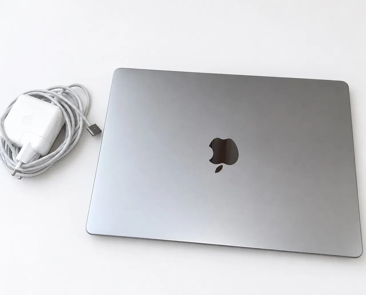 MacBook Pro M3 - Foto 3