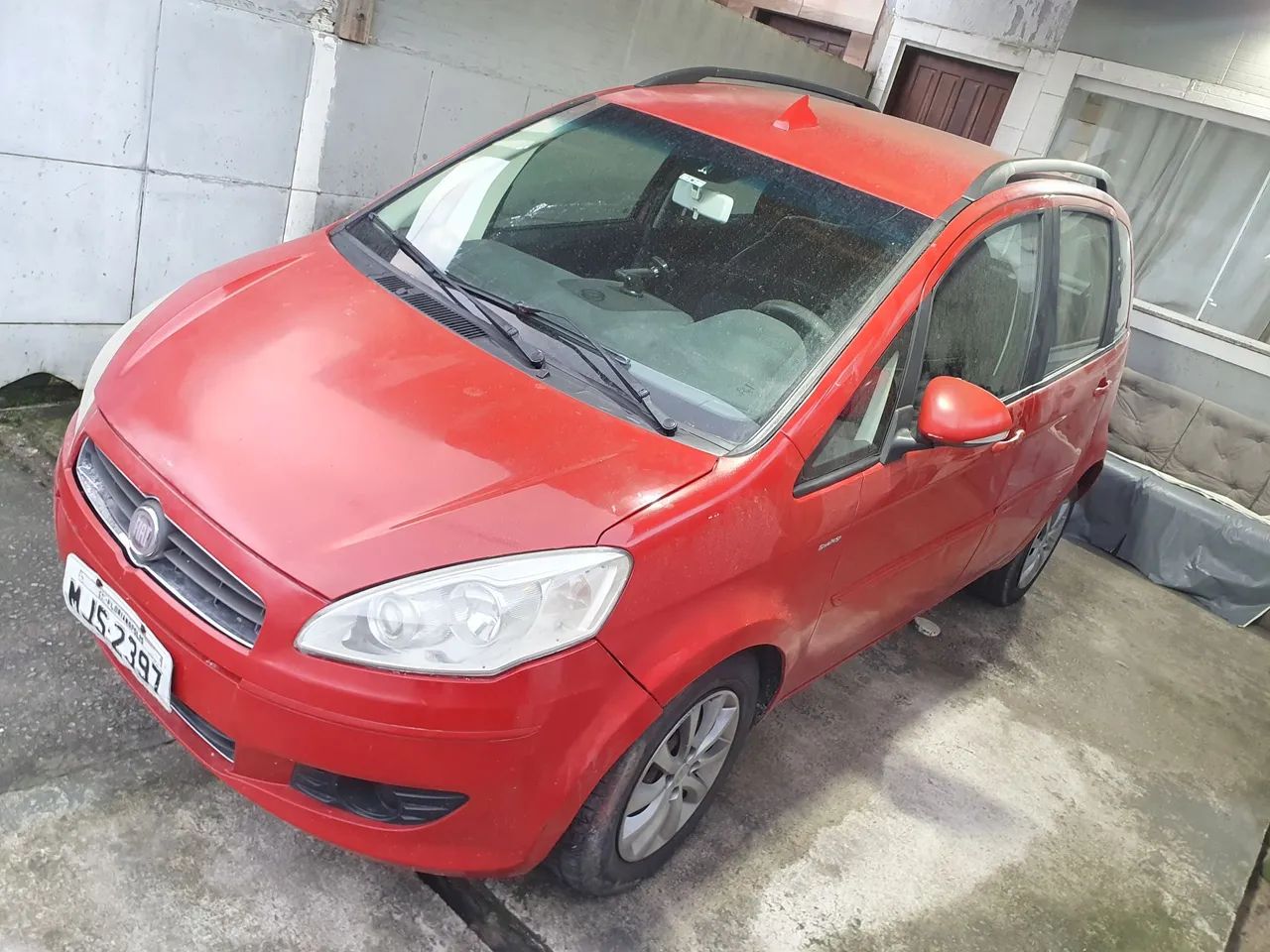 Fiat Idea Essence Dualogic 1.6 Flex 16V 5P 2013 - Foto 3