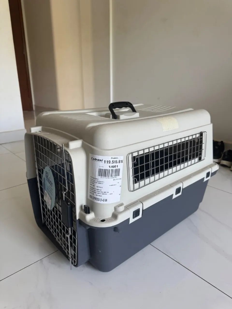 Caixa de transporte para cães e gatos 