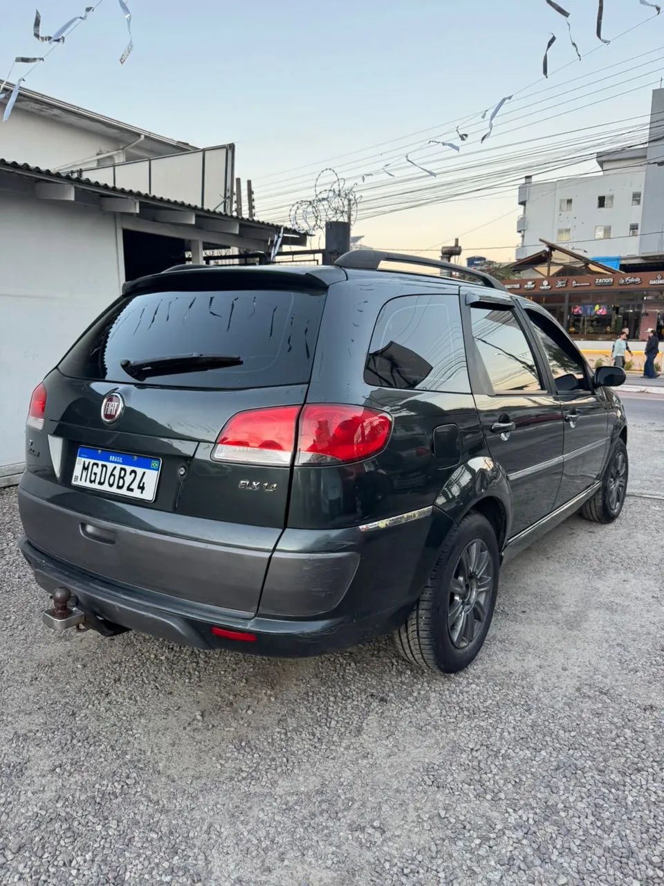 Fiat Palio Weekend ELX 1.4 MPI Fire Flex 8V 2010 - Foto 4