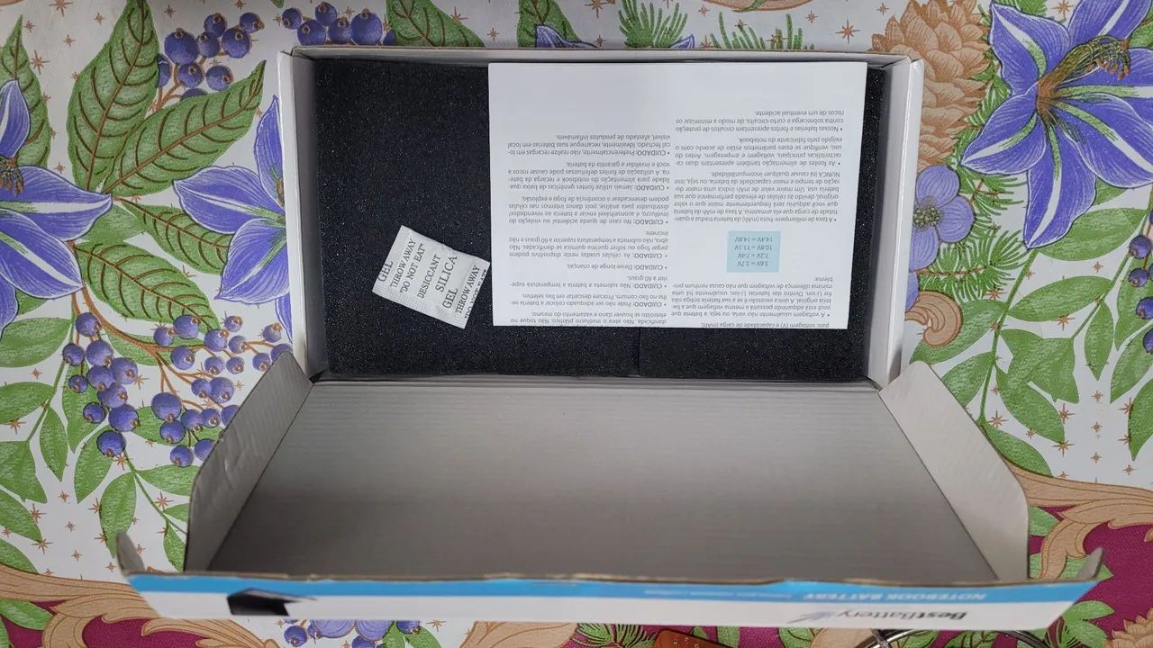 NOVA Bateria Notebook Lenovo L15L3PB0 - Foto 4