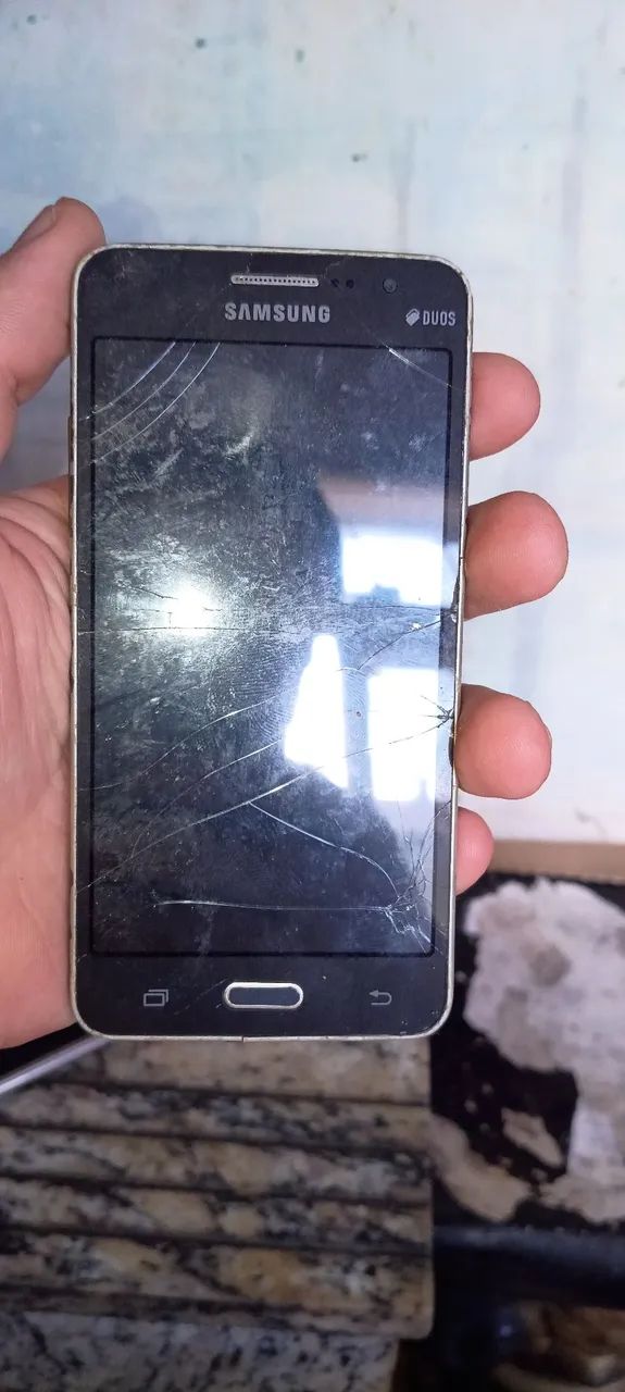 Celular retirada de pesça - Foto 3