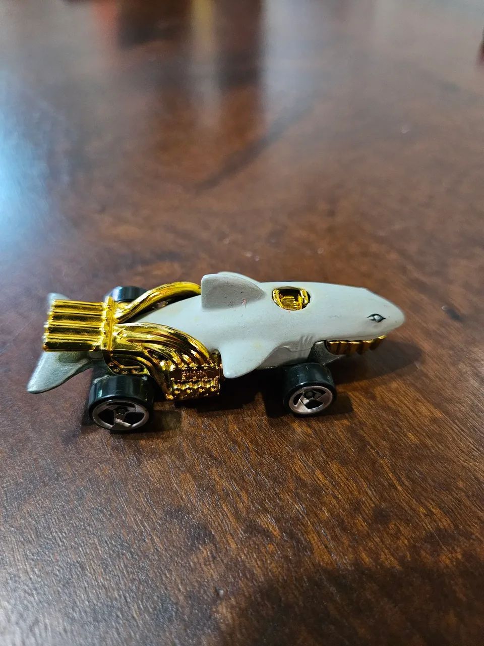 Carrinho Hot Wheels Sharkruiser - Foto 2
