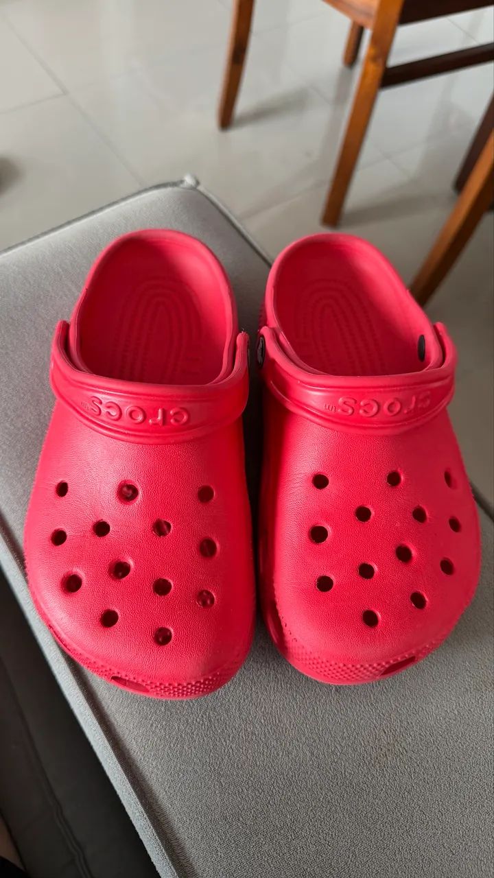 Crocs Vermelho 34 - Foto 3