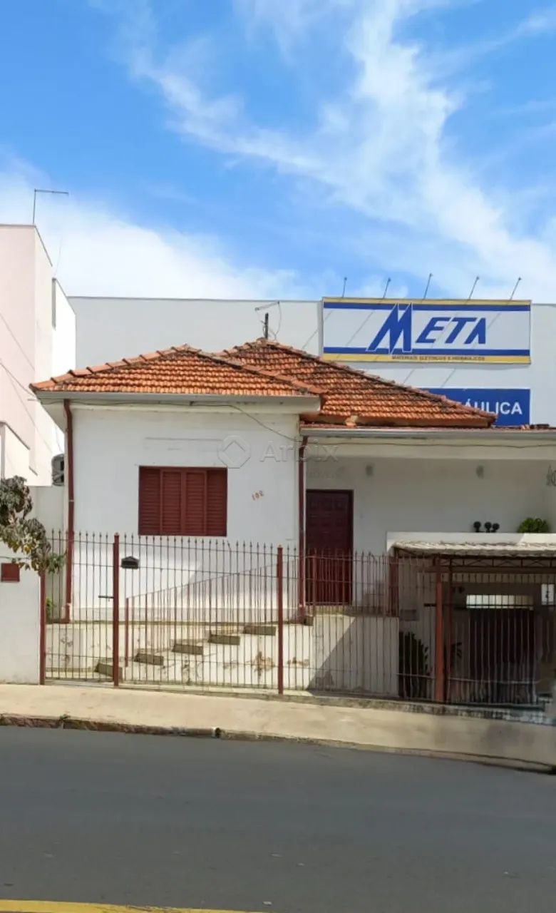 Casa à venda no Centro de Americana/SP