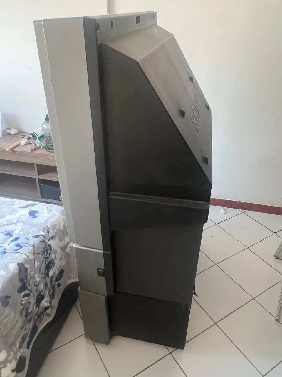 Vendo uma tv 