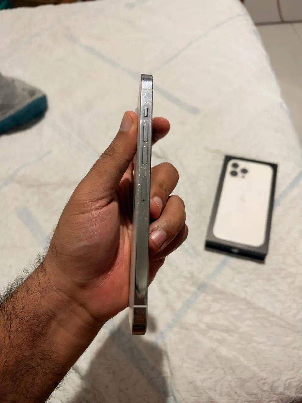 Vendo IPhone 13 Pro Max ( só venda) - Foto 2