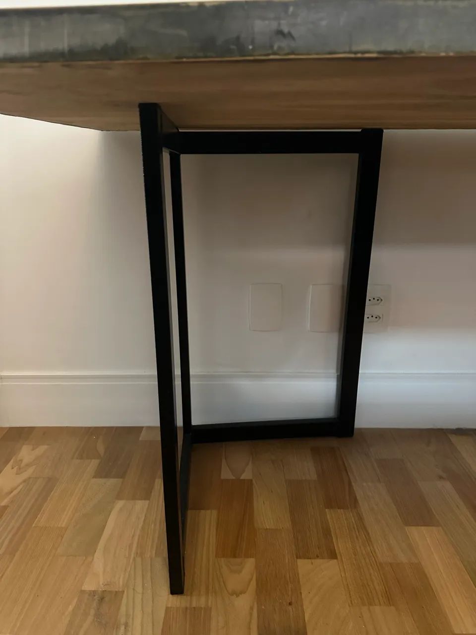Mesa escritório com cavaletes  - Foto 2