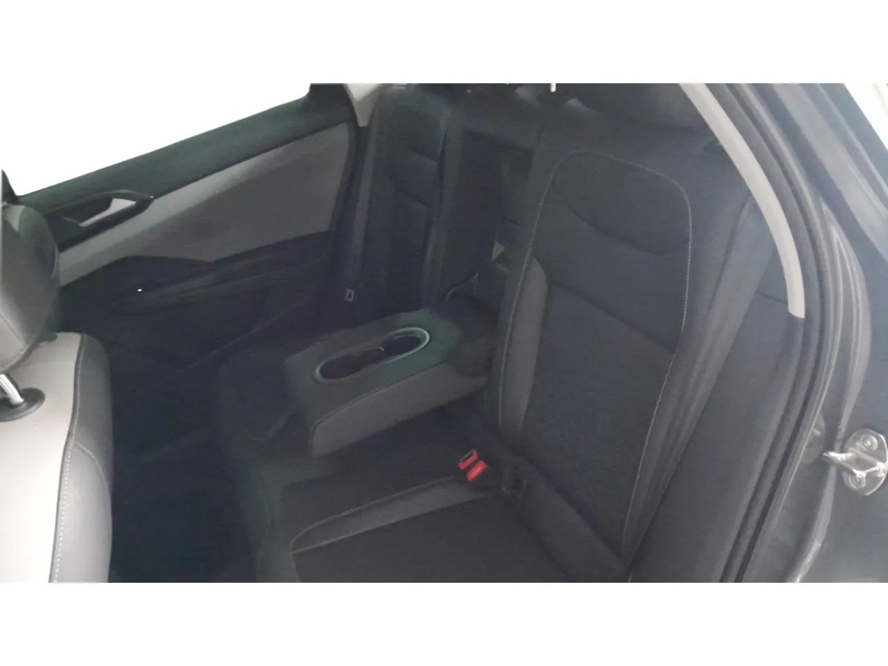Volkswagen Taos Comfortline 1.4 250 TSI Flex Aut., foto 11 de 16