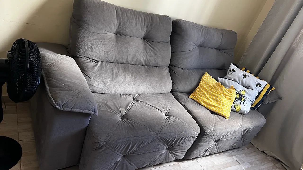 Vendo sofá cama espuma D28