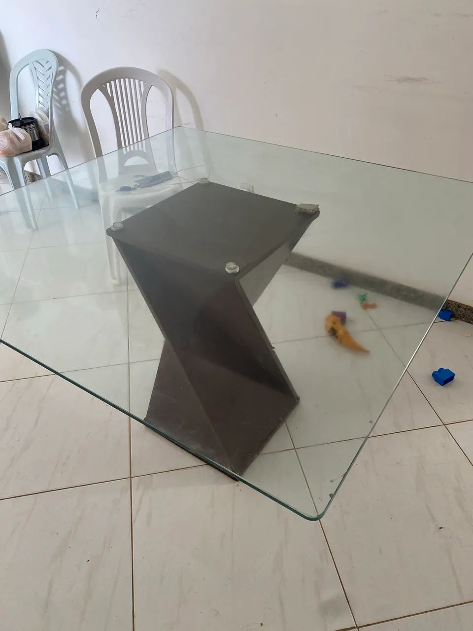 VENDO MESA DE VIDRO - Foto 4
