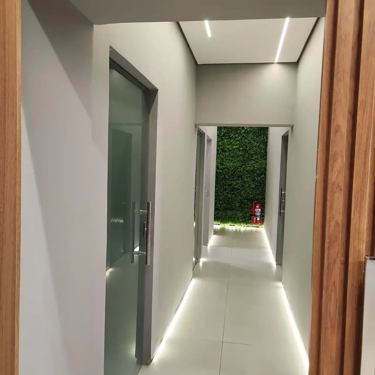 SALA ODONTOLÓGICA PRONTA P/ TRABALHAR, MONTADA, COM OU SEM CADEIRA, REFORMADAS, ED VITÓRIA - Foto 2
