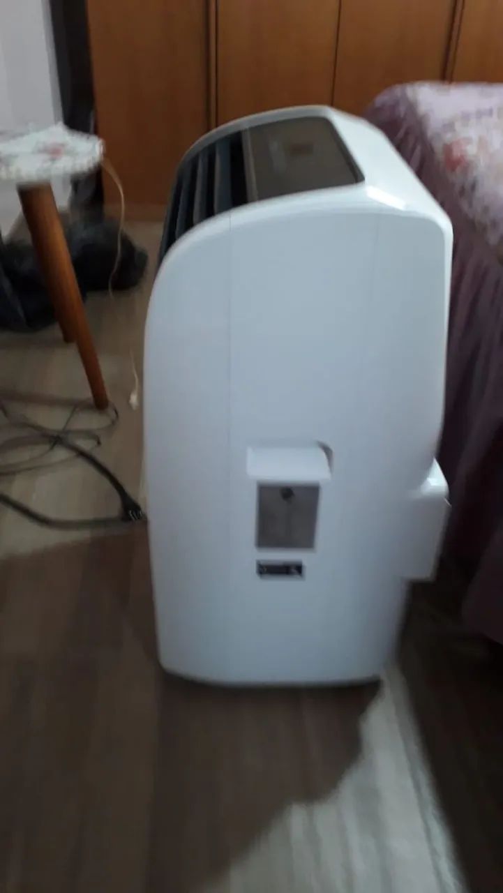 Ar Condicionado portátil Reehem 12.000 BTUS 127 volts. Produto novo na caixa  nota fiscal. - Foto 6