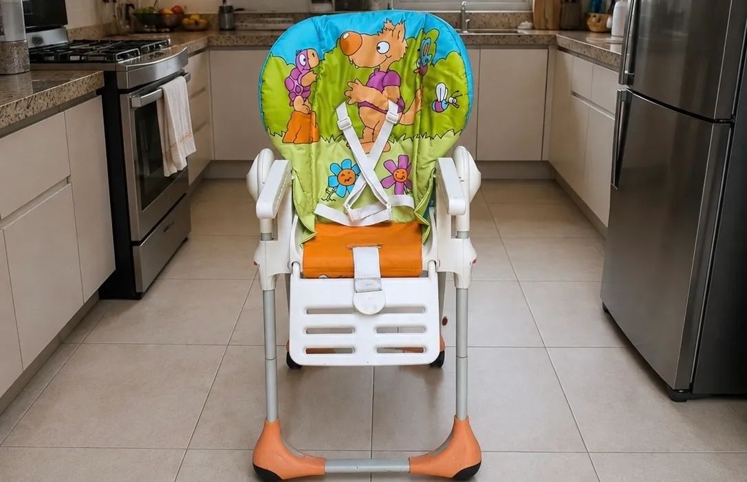 Vendo cadeira para alimentação - Foto 2