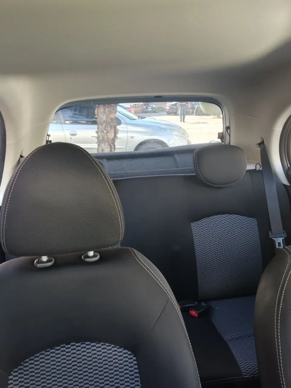 Nissan March 2015