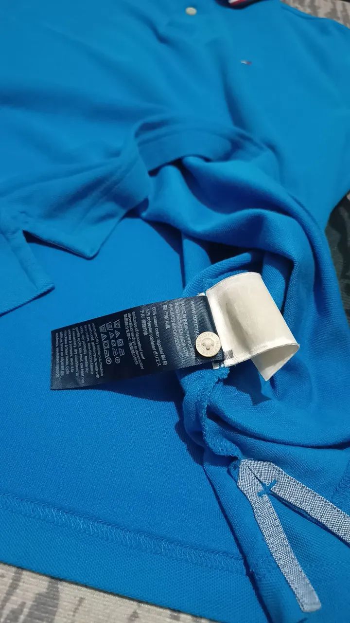 Polo Tommy Hilfiger Tamanho M - Foto 2