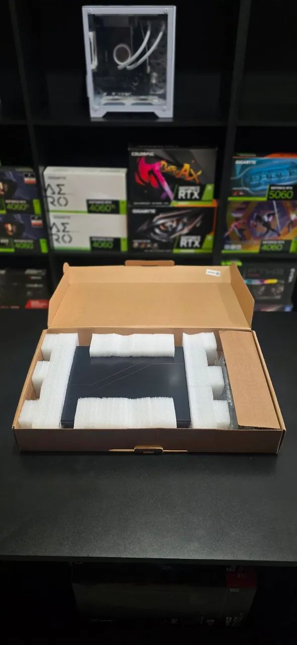 Notebook Acer Nitro V15 RTX 4060 - Foto 5