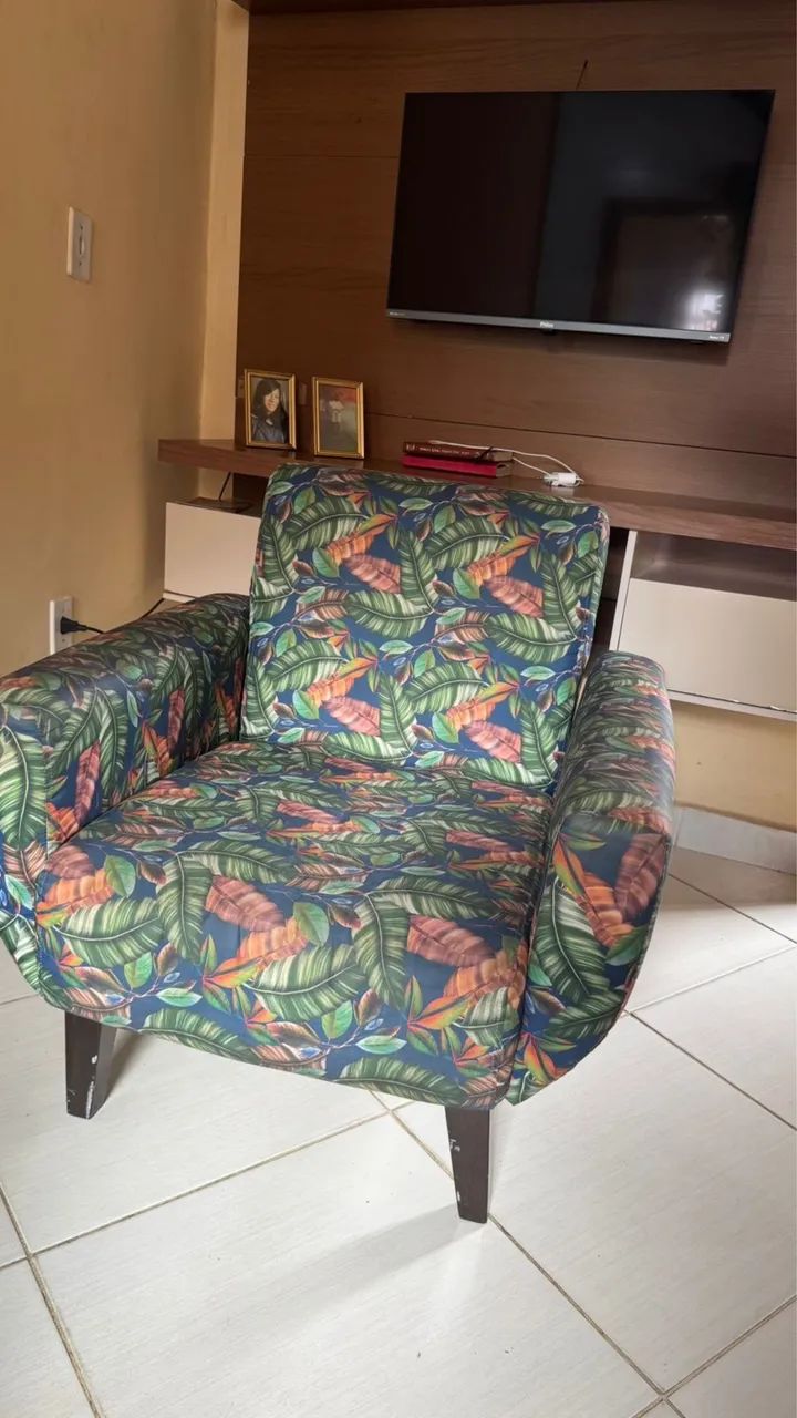 Vendo poltrona em bom estado  - Foto 5