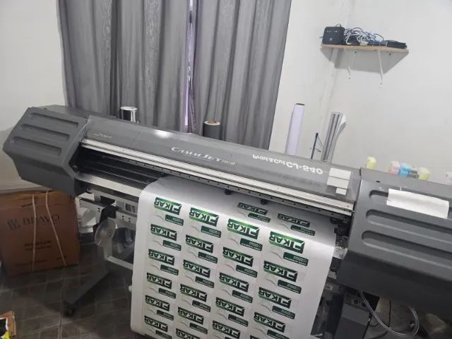 PLOTTER ROLAND CJ-540 COM IMPRESSÃO E RECORTE - Foto 3