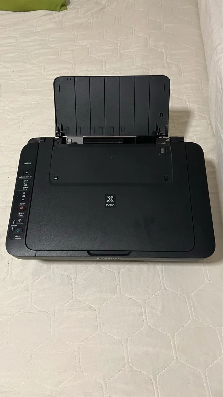 Impressora Cânon MG3010 WI-FI  DEFEITO