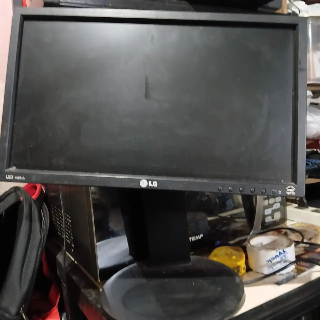 Monitor LG Flatron 19" LED 19EB13 - Base Ajustável - Foto 2