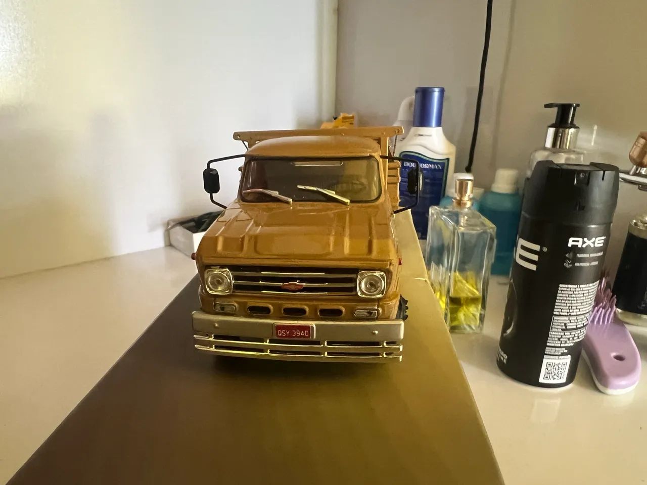 Miniatura chevrolet d60 ,customização profissional 