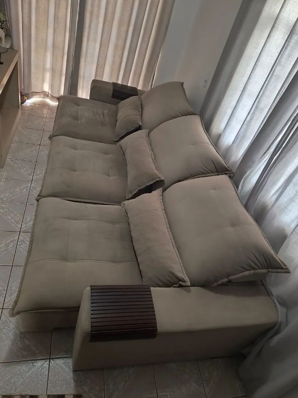 Vendo sofá 320 de comprimento 180 aberto  - Foto 2
