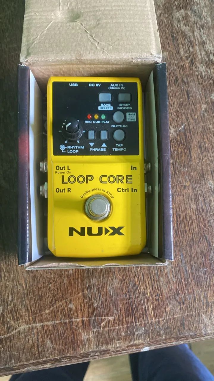 NUX Loop Core Looper com Ritmos - Caixa e Manual - Foto 4
