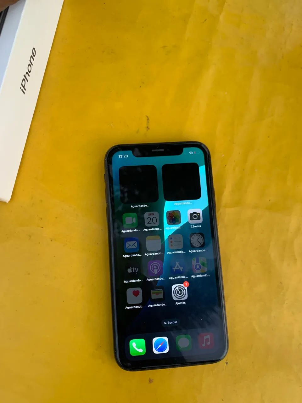 iPhone XR 64Gb - Foto 3