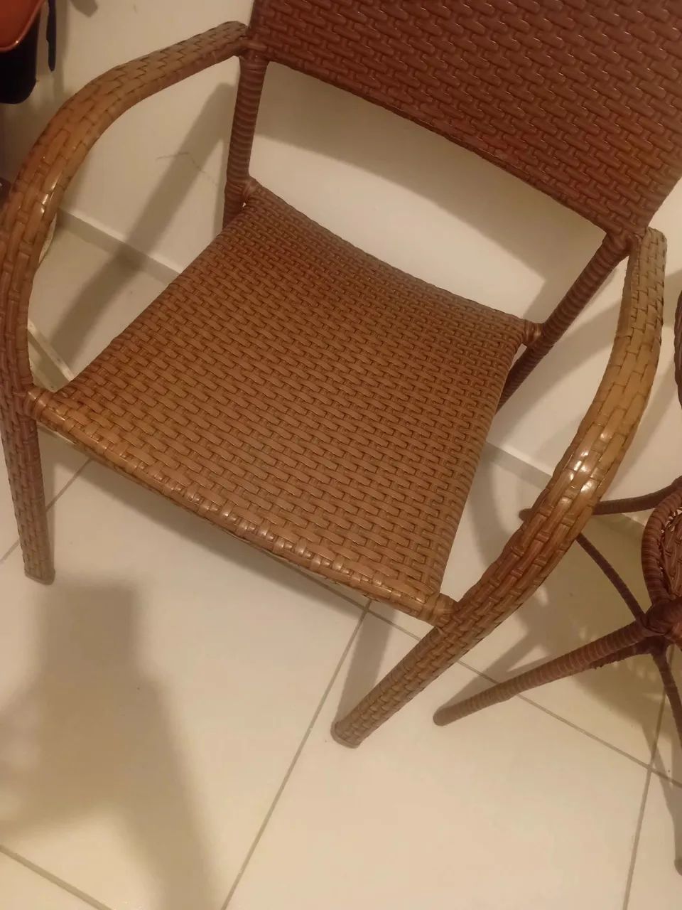 Vendo conjunto de mesa de varanda! - Foto 3