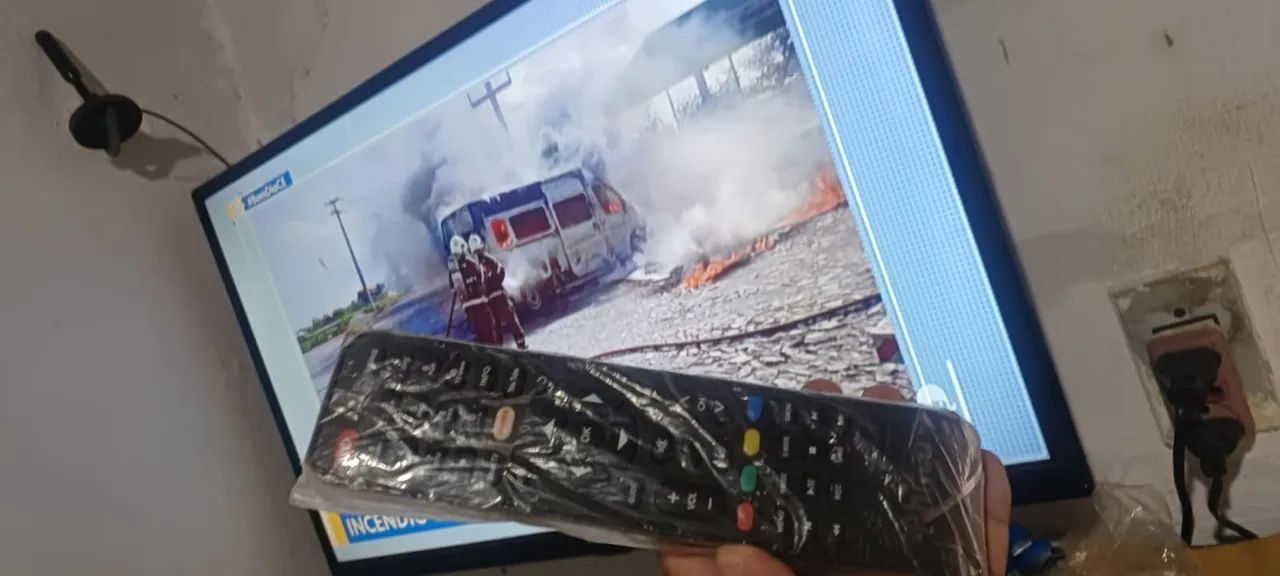 Tv 32 polegadas Philco  - Foto 2