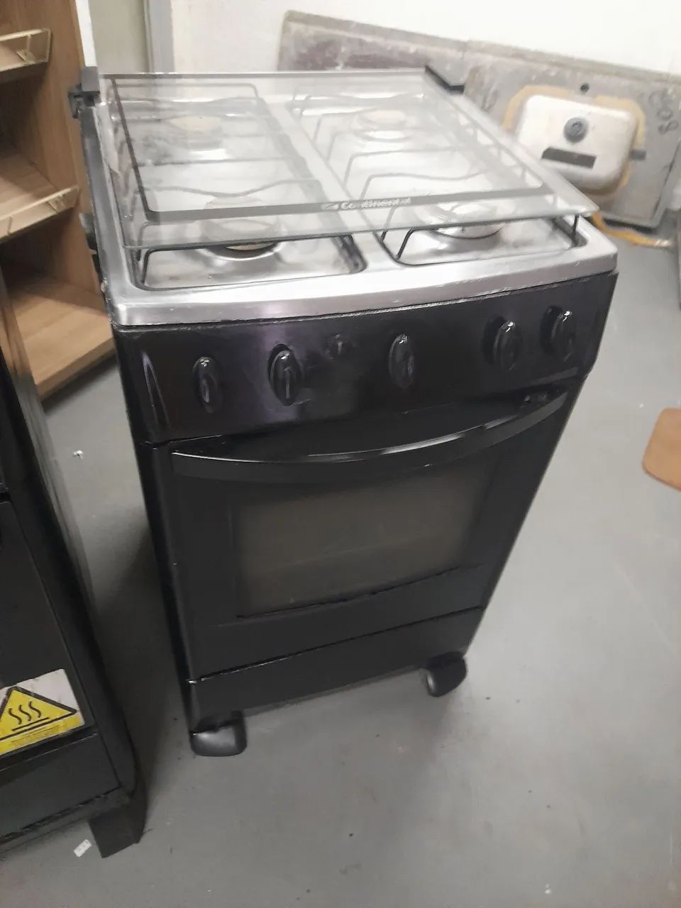 Fogão funcionando perfeitamente 250 com a entrega  - Foto 4