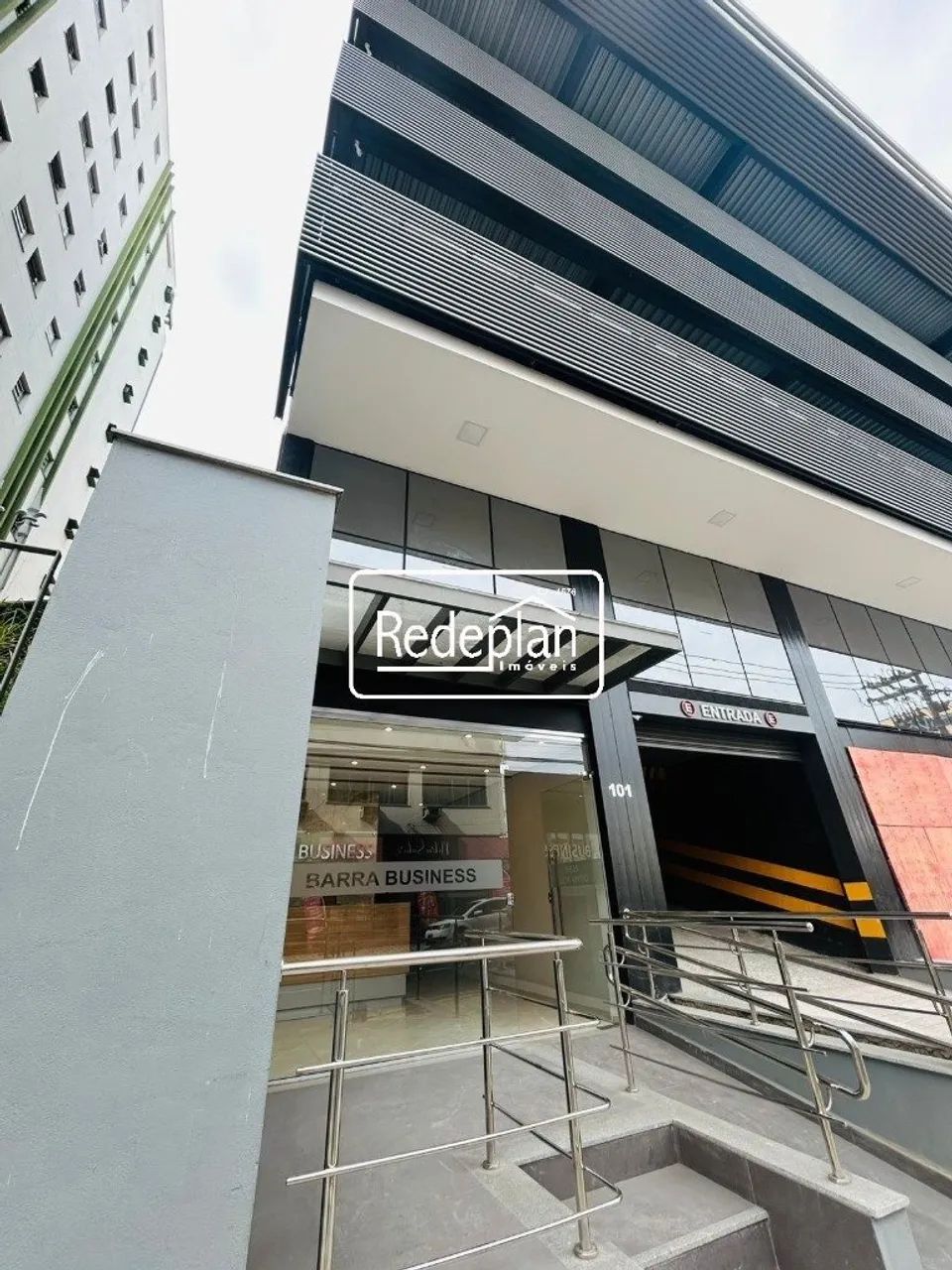 Sala comercial no bairro Ano Bom em Barra Mansa!