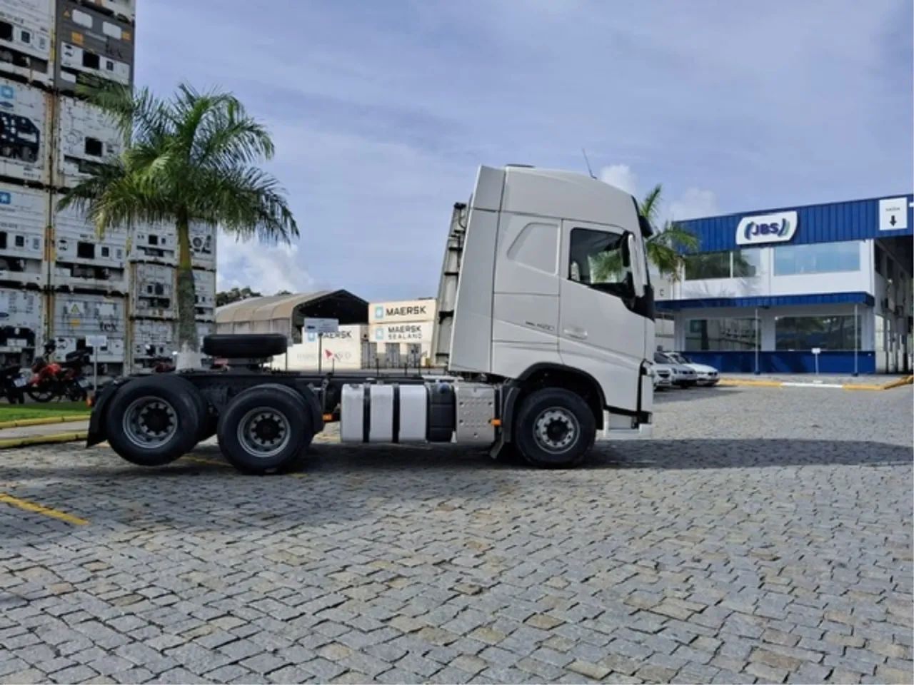 Volvo Fh 420 6x2 Renovação Da Frota Friboi - Foto 4