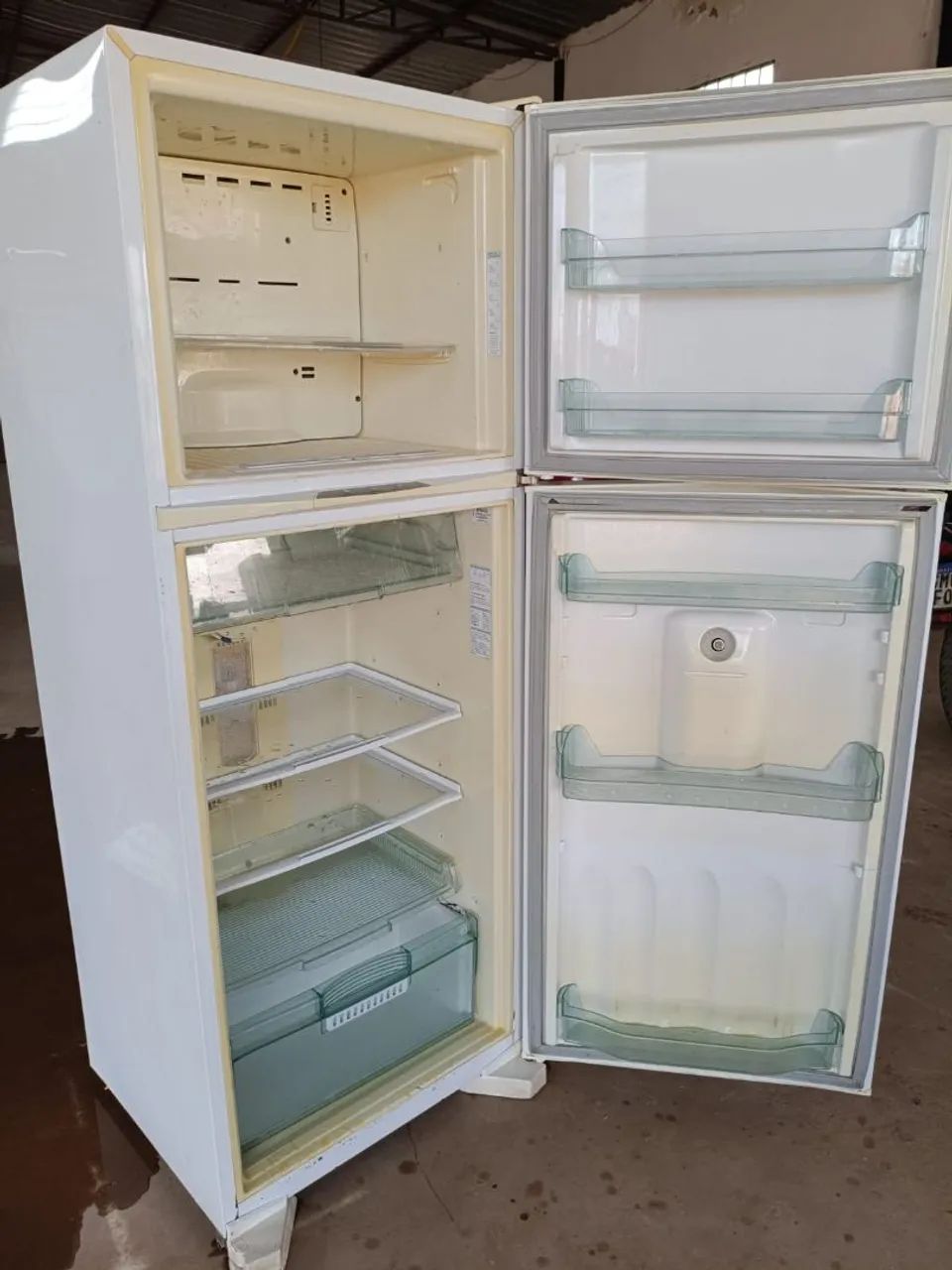 Vendo geladeira  - Foto 4