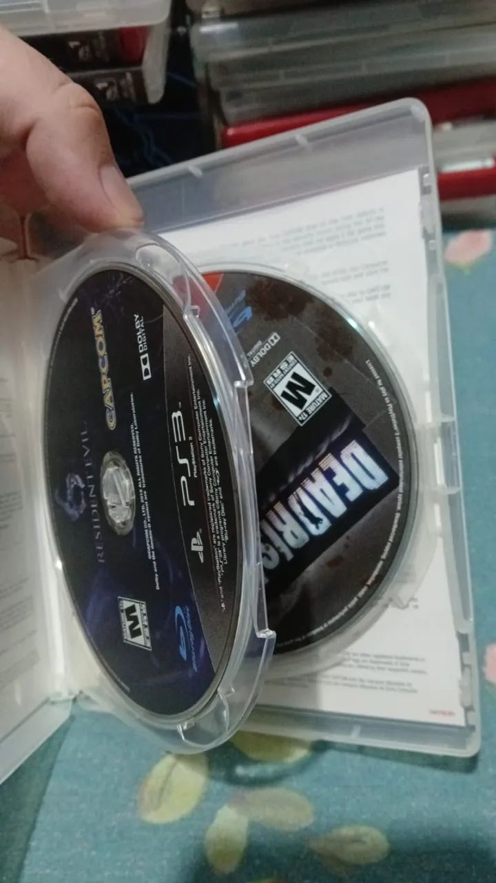 Jogos PS3 Capcom ES + RE5 + DMC - Foto 2